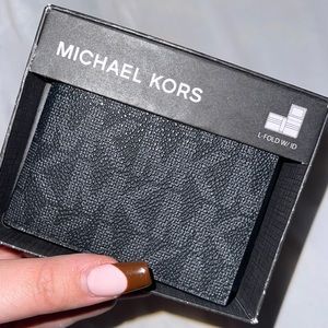 Michael Kors wallet